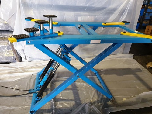 Scissor lift car mid - ,